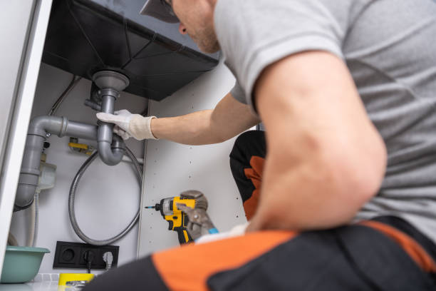 Best Emergency Plumber  in Wilton, IA